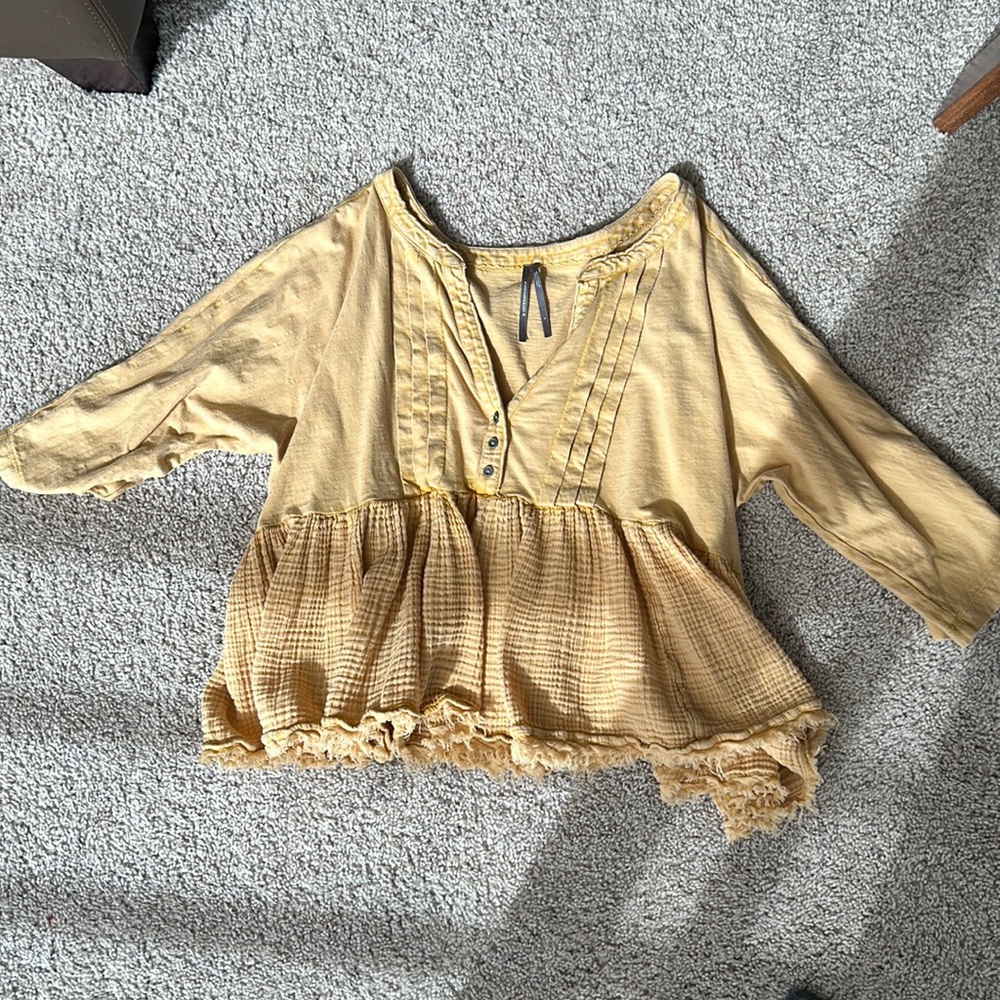 Anthropologie peach flowy top
